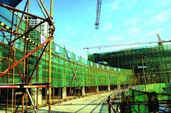 四川首个大型旅游客运码头工程封顶